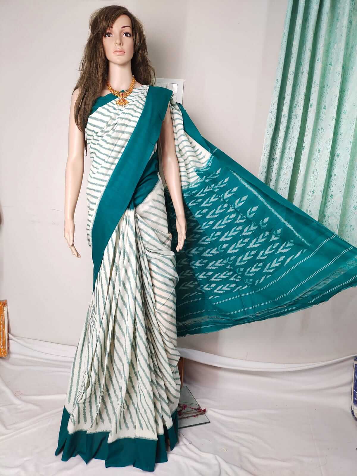 Pochampally ikkat cotton saree | Handwoven