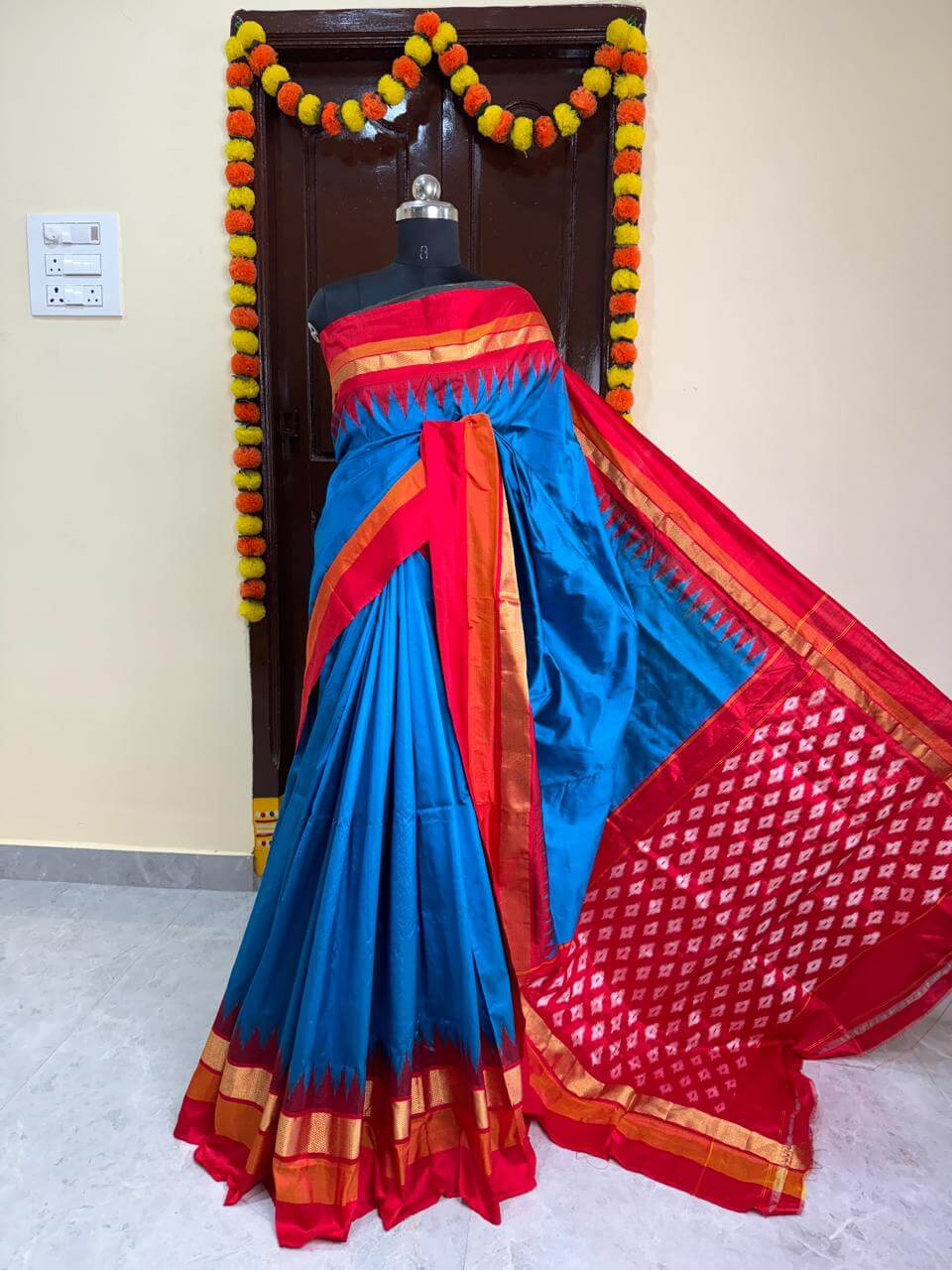 Pochampally ikkat silk sarees | Handwoven pochampally pure pattu sarees - ikkat silk