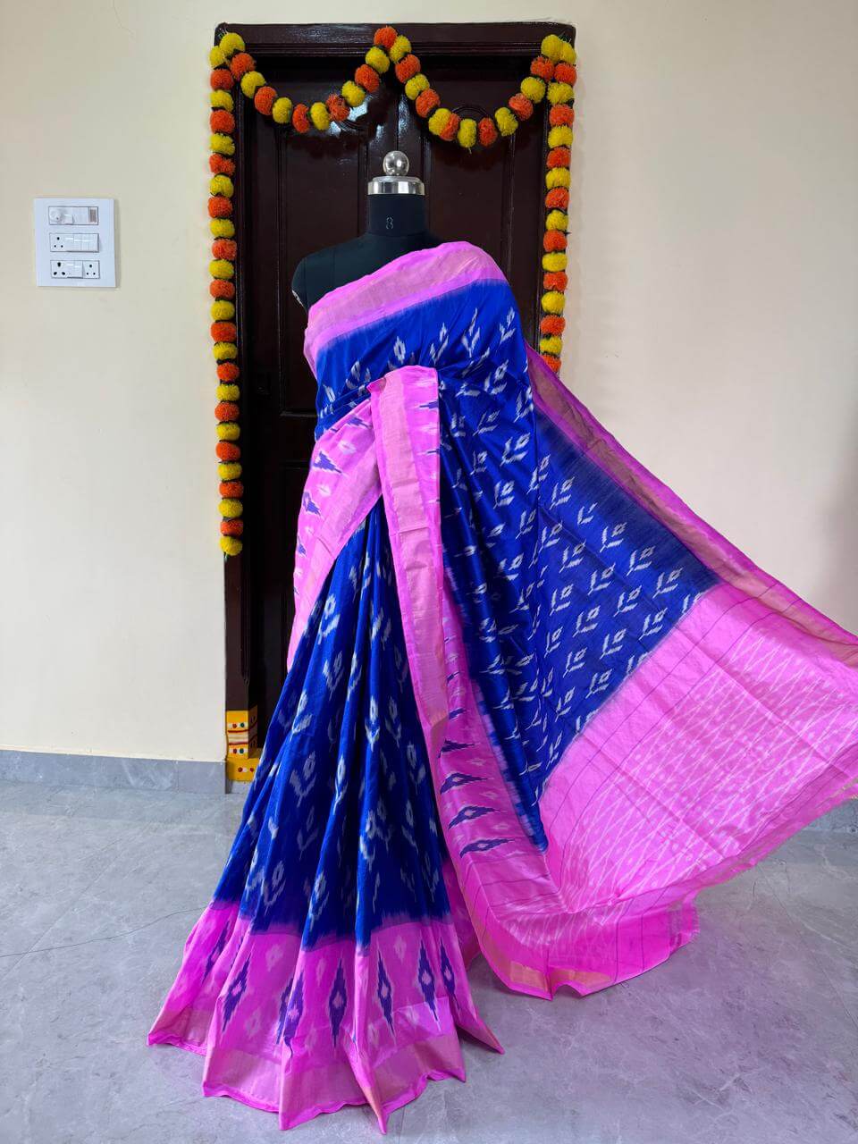 Pochampally ikkat pure silk saree | Handwoven pochampally pure pattu sarees - ikkat silk