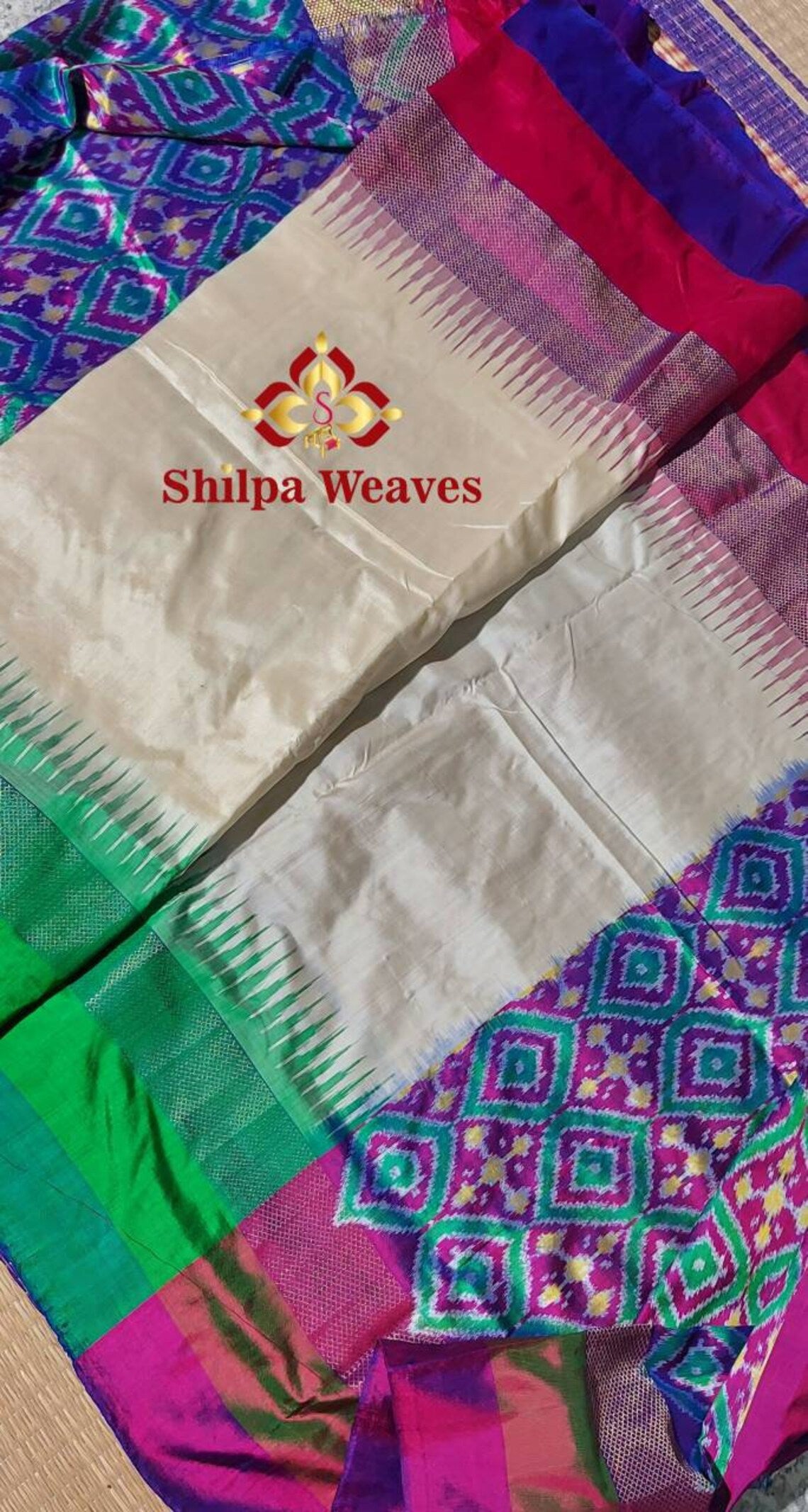 Pochampally Silk Saree | Double Ikat | Handwoven Pure Silk |Telia Rumal |  PIK 359 – Panjavarnam